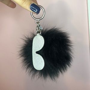 MICHAEL KORS KEY CHAIN PUFF